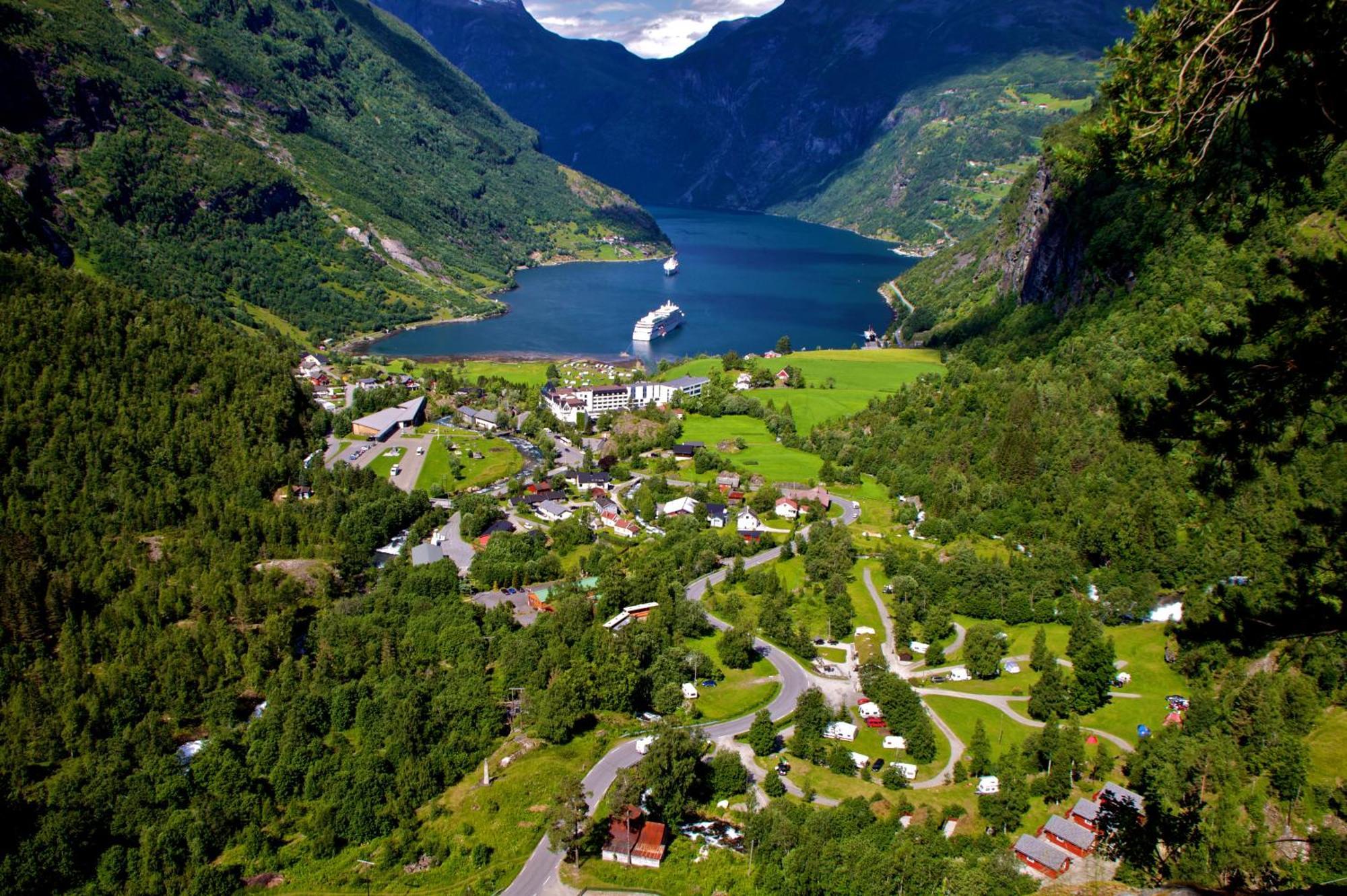 Vinje Camping Geiranger Esterno foto