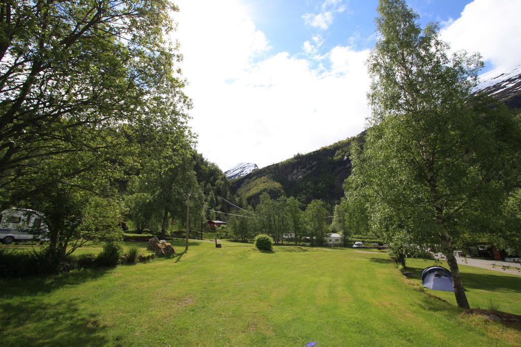 Vinje Camping Geiranger Esterno foto